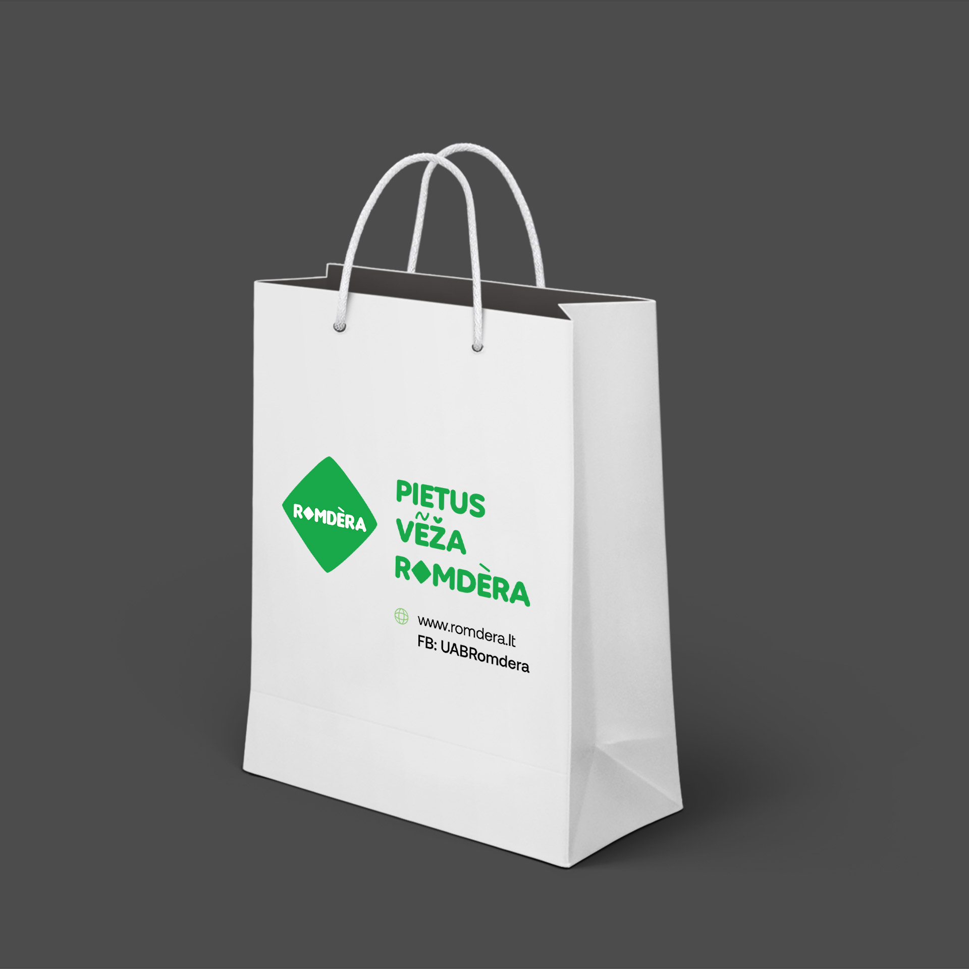 Romdera branded paper bag – view 1